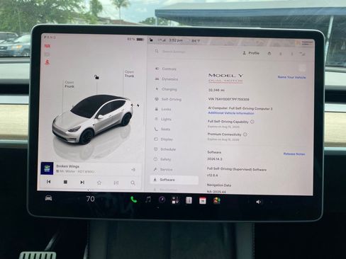 Used 2023 Tesla Model Y Performance AWD/4WD image 3