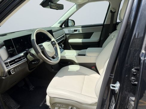 Used 2025 Hyundai Santa Fe Calligraphy AWD/4WD image 11
