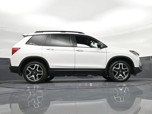 Used 2023 Honda Passport Elite image 34