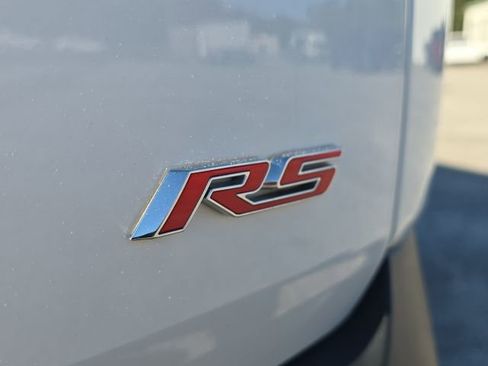 Used 2023 Chevrolet Traverse RS w/ LPO, Floor Liner Package AWD/4WD image 10