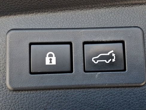 Used 2020 Subaru Outback Touring XT image 30