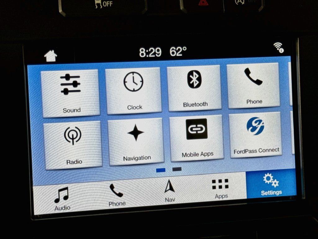 Used 2019 Ford F150 XLT w/ Equipment Group 301A Mid RWD image 26