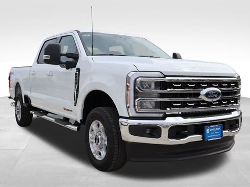 New 2026 Ford F250 XLT w/ XLT Premium Package image 6