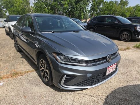 Used 2025 Volkswagen Jetta S FWD image 6