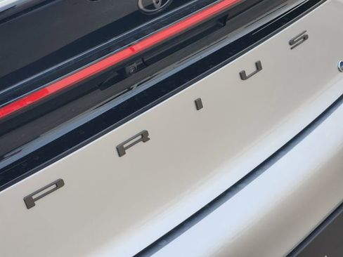 New 2026 Toyota Prius LE image 7