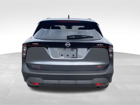 New 2025 Nissan Kicks SR w/ Interior Electronics Package FWD image 4