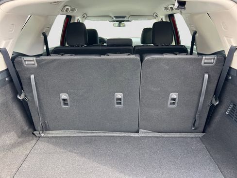 New 2026 Nissan Pathfinder SV image 5