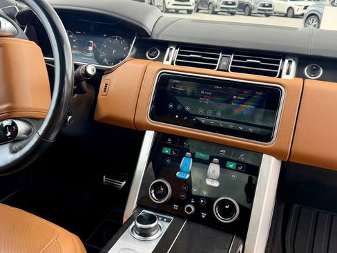 Used 2019 Land Rover Range Rover Long Wheelbase Autobiography AWD/4WD image 7