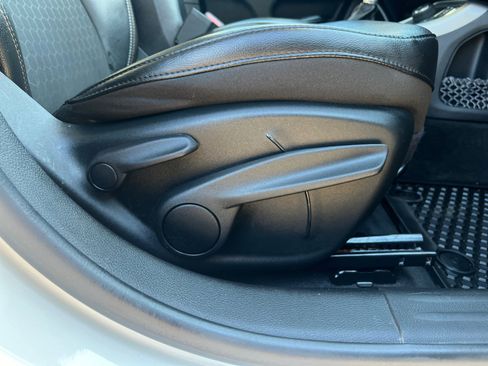 Used 2019 Jeep Compass Latitude w/ Popular Equipment Group image 29