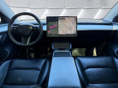 Used 2021 Tesla Model 3 Standard Range Plus RWD image 10
