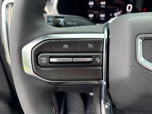 New 2026 GMC Canyon Denali AWD/4WD image 17
