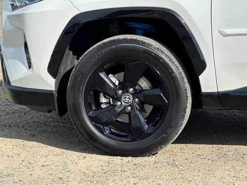 Used 2021 Toyota RAV4 XSE AWD/4WD image 27