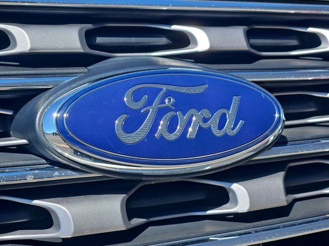 Used 2017 Ford Explorer Limited FWD image 30