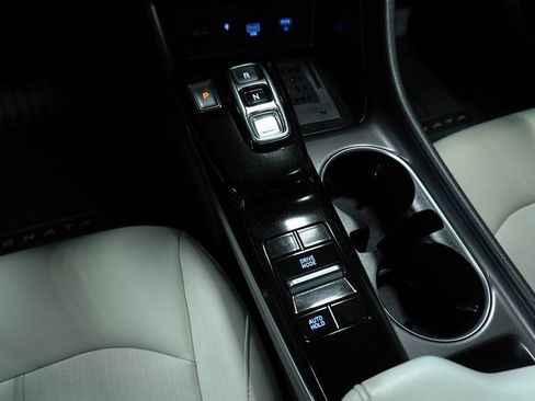 Certified 2023 Hyundai Sonata SEL w/ Convenience Package image 18