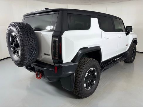 Used 2025 GMC Hummer EV 3X w/ Extreme Off-Road Package image 10