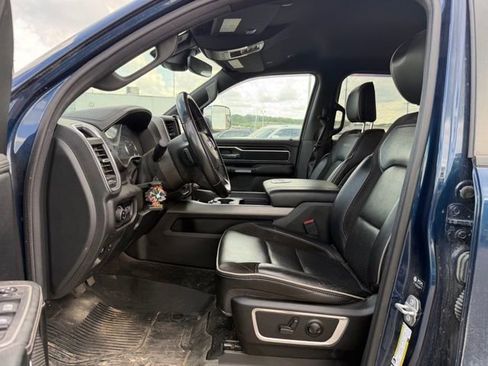 Used 2023 RAM 1500 Laramie AWD/4WD image 10