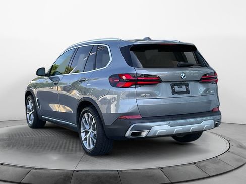Used 2024 BMW X5 xDrive40i w/ Premium Package AWD/4WD image 5
