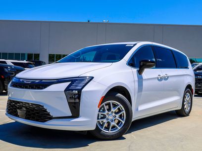 New 2027 Chrysler Pacifica Select