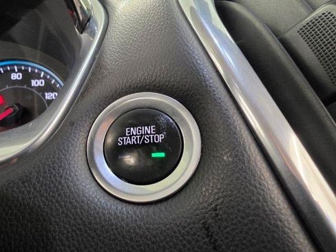 Used 2020 Chevrolet Traverse LT AWD/4WD image 21