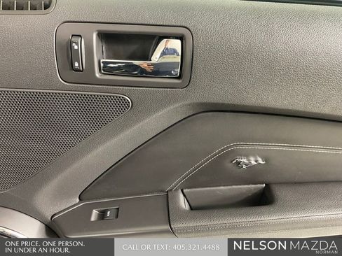 Used 2014 Ford Mustang GT Premium w/ Comfort Package RWD image 18