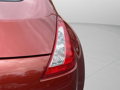 Used 2014 Nissan 370Z Coupe image 19