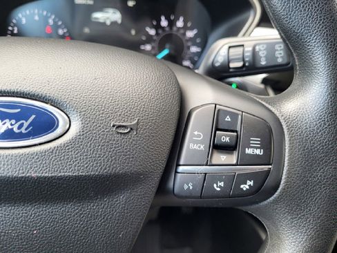 Used 2020 Ford Escape SE image 9