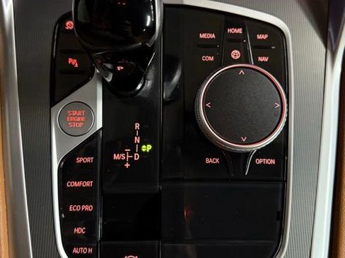 Used 2023 BMW X6 xDrive40i w/ M Sport Package image 58