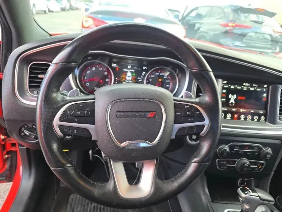 Used 2017 Dodge Charger R/T Scat Pack w/ Dynamics Package RWD image 10