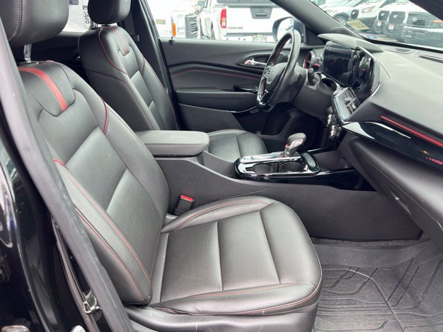 Used 2024 Chevrolet Trax RS FWD image 6