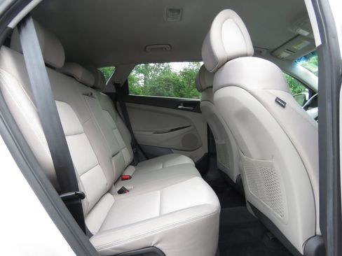 Used 2016 Hyundai Tucson Eco AWD/4WD image 16