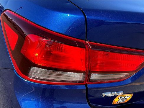 Used 2020 Kia Rio S image 28