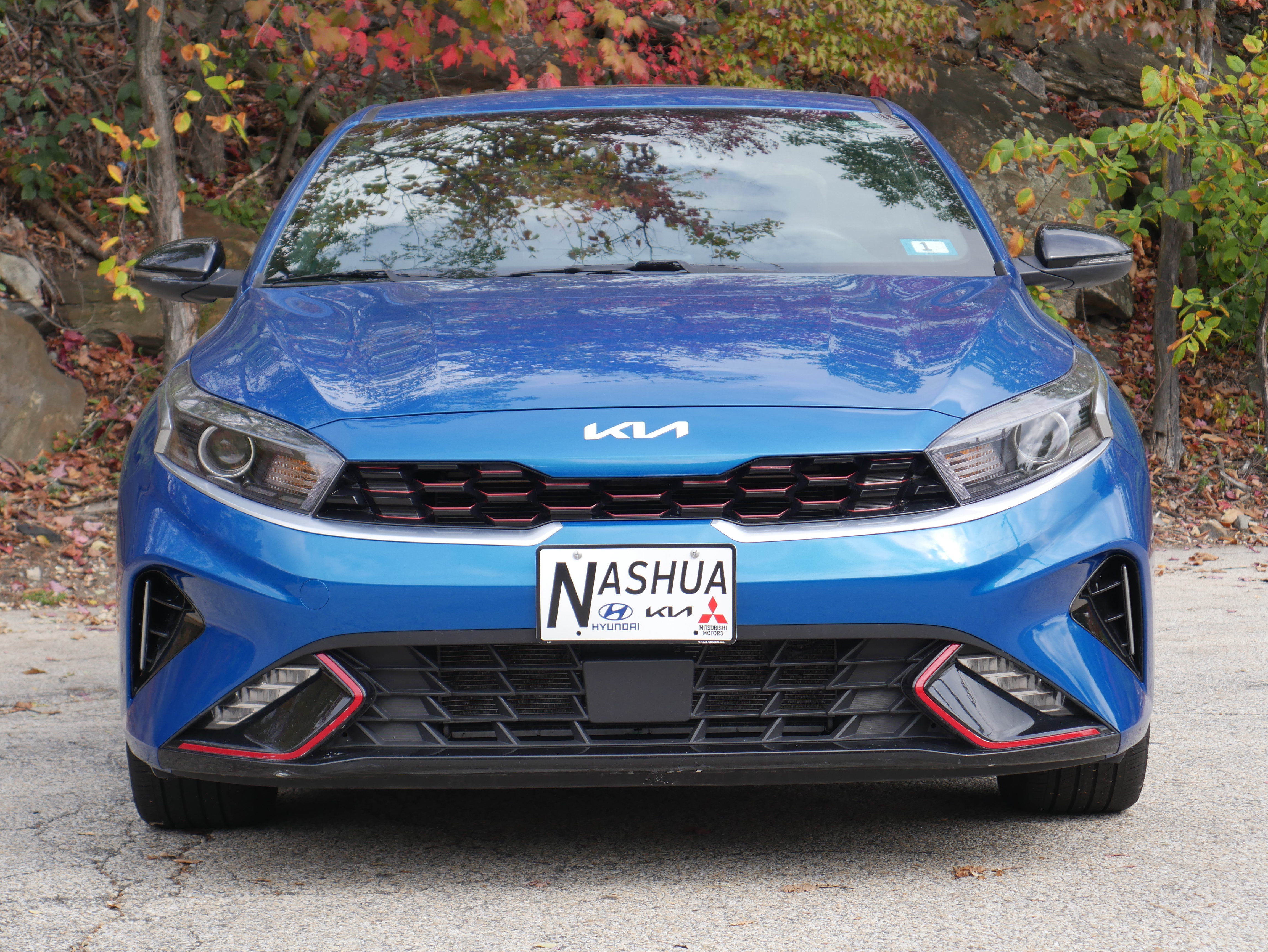 Used 2023 Kia Forte GT-Line w/ GT-Line Premium Package FWD image 2