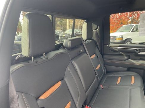 Used 2024 GMC Sierra 2500 AT4 w/ AT4 Premium Plus Package image 37