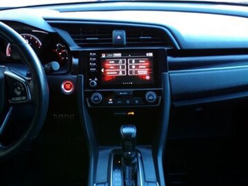 Used 2021 Honda Civic Sport image 32