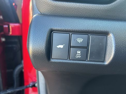 Used 2025 Honda Pilot Elite image 25