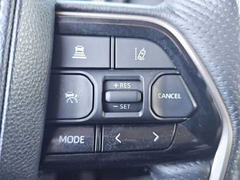 Used 2023 Toyota Tundra Limited AWD/4WD image 14