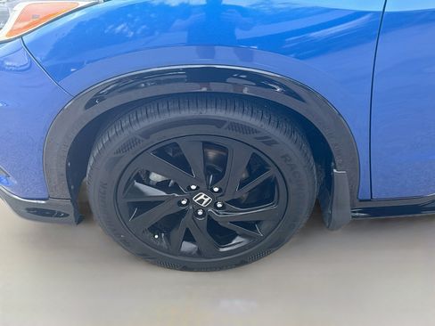 Certified 2022 Honda HR-V Sport image 35