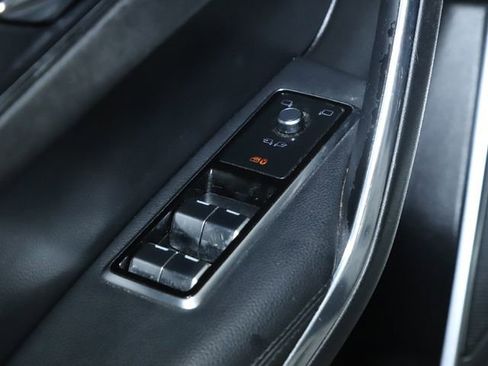 Used 2021 Jaguar F-PACE S image 23