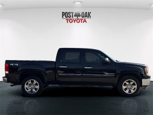 Used 2011 GMC Sierra 1500 SLE w/ Regional Value Package image 8