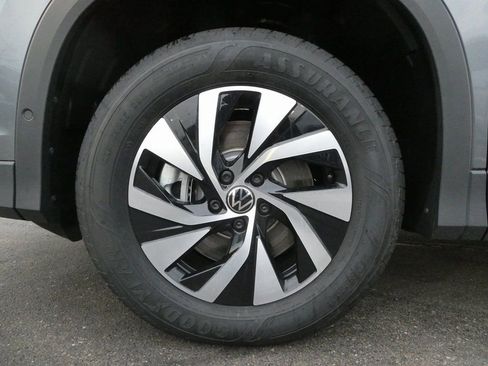 New 2026 Volkswagen Tiguan S AWD/4WD image 20