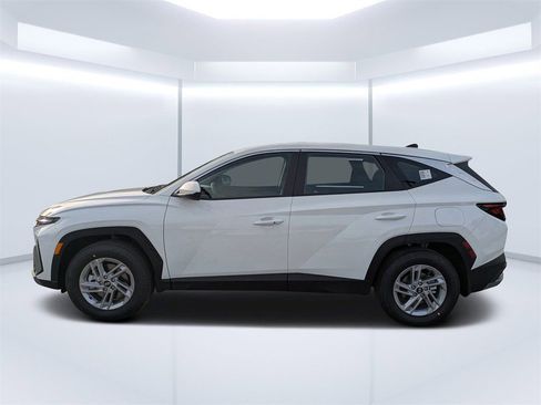 New 2026 Hyundai Tucson SE FWD image 6