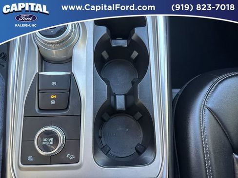 Used 2023 Ford Explorer XLT w/ Equipment Group 202A image 31