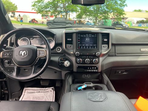 Used 2020 RAM 1500 Sport w/ Level 2 Equipment Goup w/2_L AWD/4WD image 4