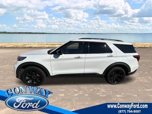 Used 2022 Ford Explorer ST w/ Equipment Group 401A image 13