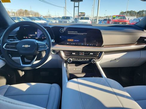 Certified 2025 Chevrolet Tahoe Premier image 11