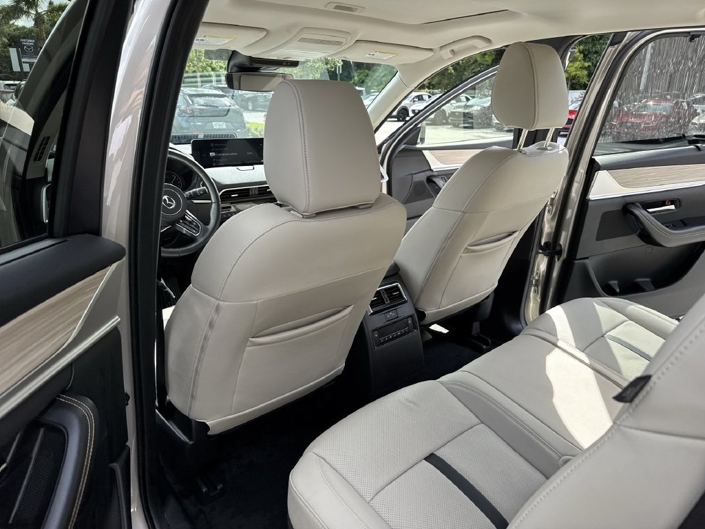 Certified 2026 MAZDA CX-90 3.3 Turbo w/ Preferred Package AWD/4WD image 34