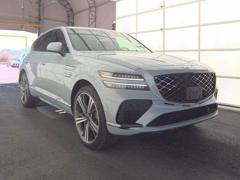 Used 2025 Genesis GV80 3.5T e-SC AWD/4WD image 4
