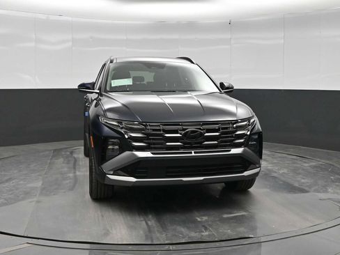 New 2026 Hyundai Tucson Limited AWD/4WD image 2