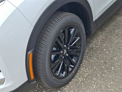 New 2026 Mitsubishi Eclipse Cross LE image 4