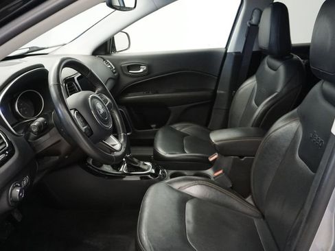 Certified 2018 Jeep Compass Limited image 28